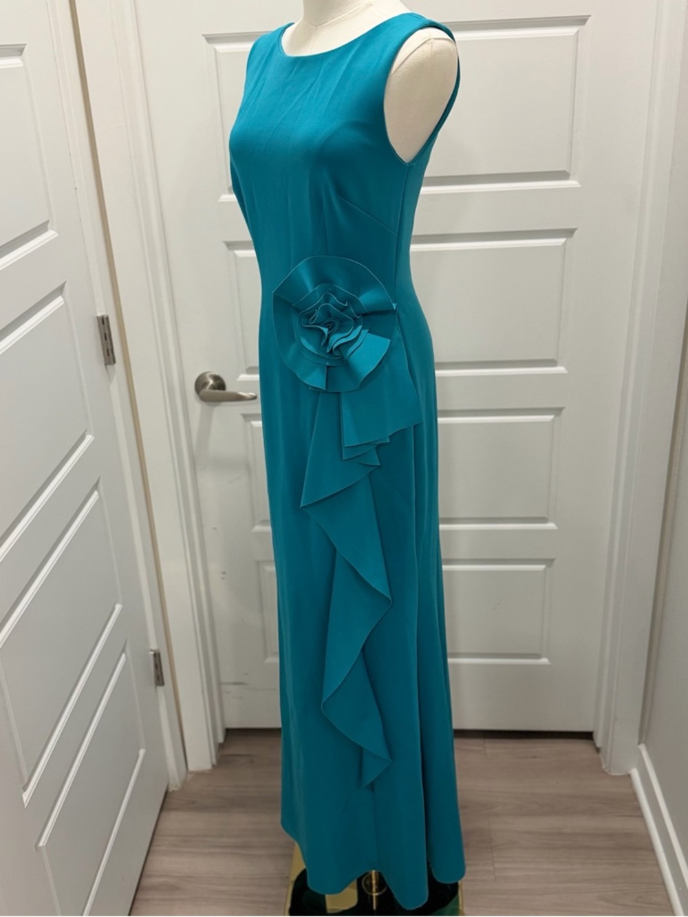 Jessica Howard Teal Sleeveless Maxi Gown with Side Ruffle Flower - Picture 2 of 10